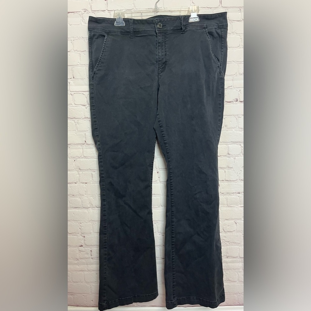 American Eagle High Waist Bootcut Chino Trousers
